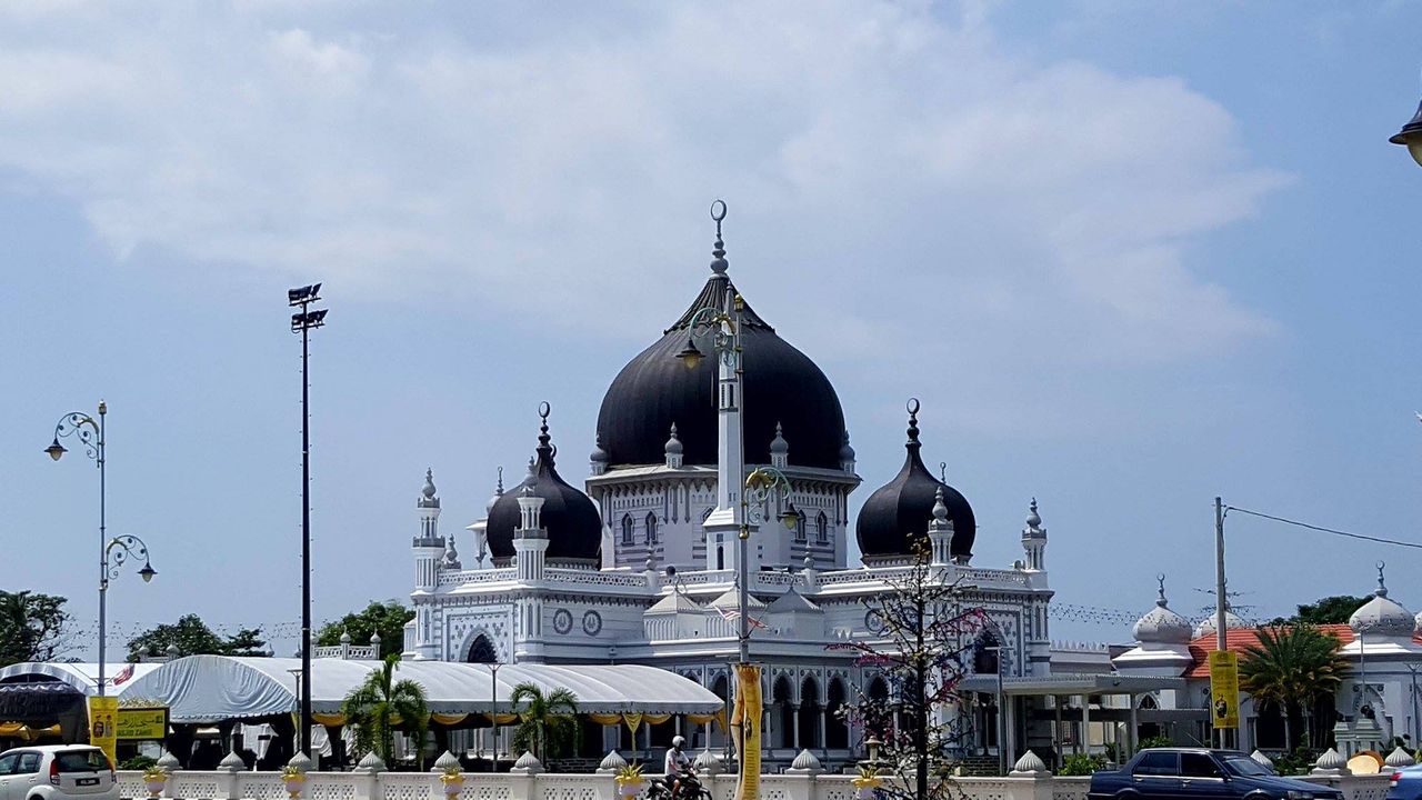 photo zahir mosque 1